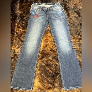 Wrangler Women's Light Blue Boot Cut Jeans